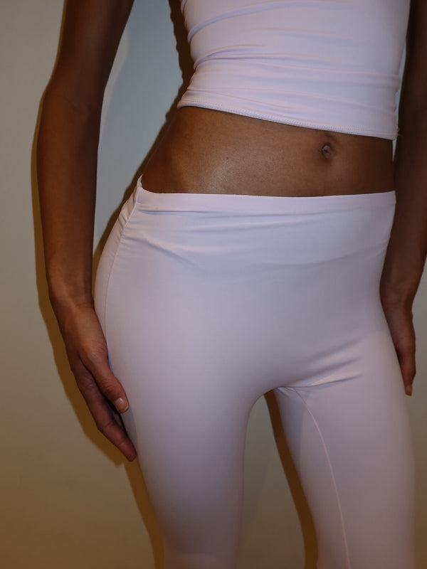 LEGGING ASYMÉTRIQUE ÉVASÉE - BABY PINK